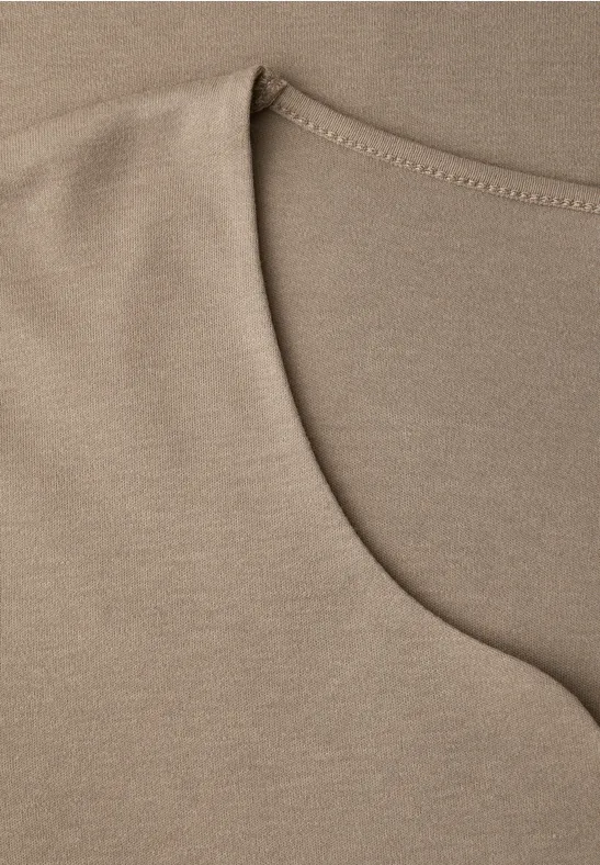 T-shirt avec encolure en cœur light terra mocha