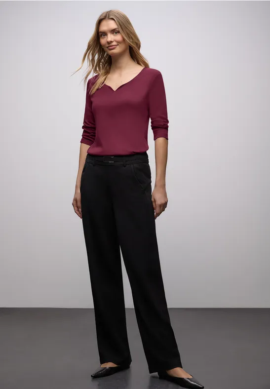 Shirt mit Herzausschnitt truffle red