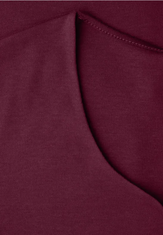 Shirt mit Herzausschnitt truffle red