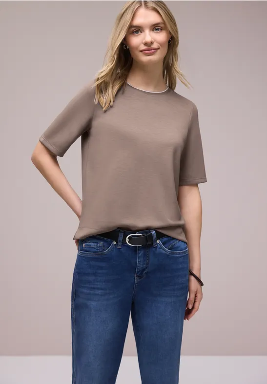 T-Shirt mit Kontrastdetail light terra mocha