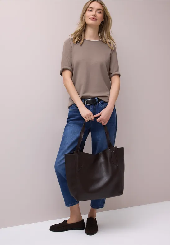 T-Shirt mit Kontrastdetail light terra mocha