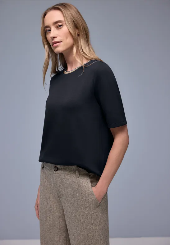 T-Shirt mit Kontrastdetail shadowed navy