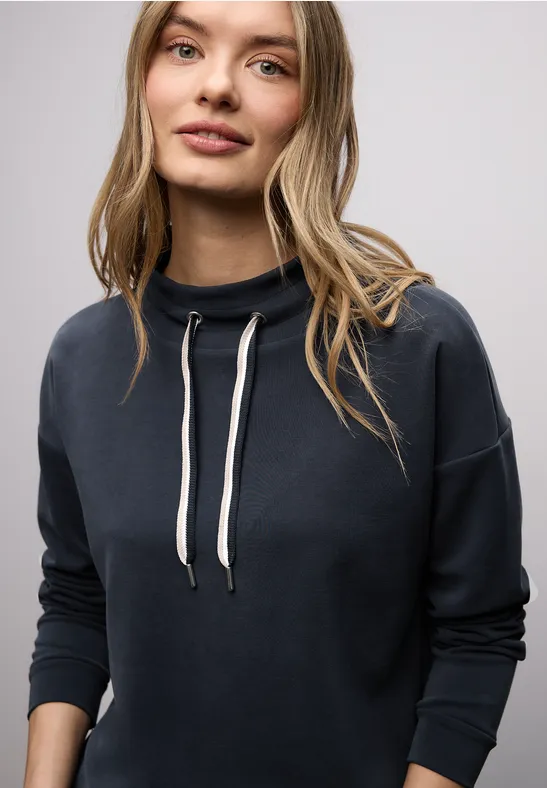 Shirt in Unifarbe shadowed navy