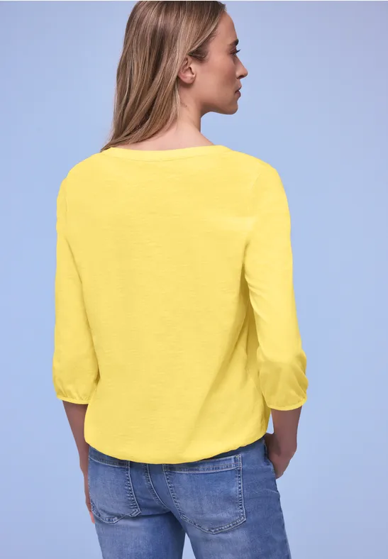 Shirt bloom yellow