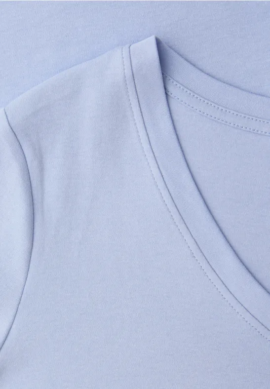 Basic T-Shirt mit V-Neck in Unifarbe cashmere blue