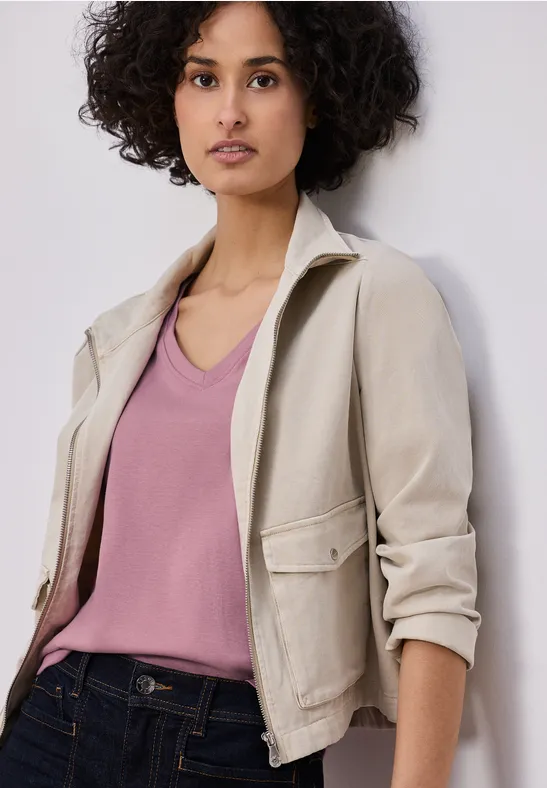 Basic T-Shirt mit V-Neck in Unifarbe clouded blush