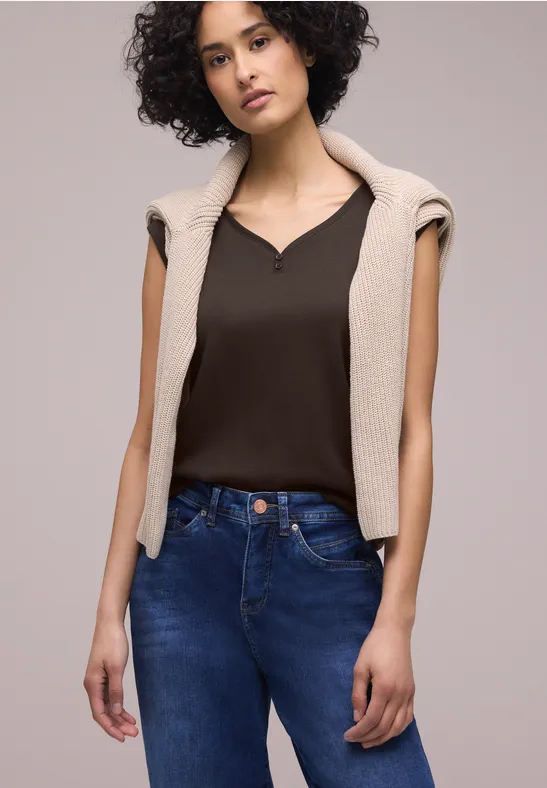 T-shirt avec détail de boutons espresso brown