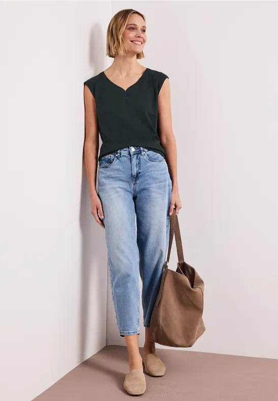 Shirt mit gerundetem V-Ausschnitt deep bound green