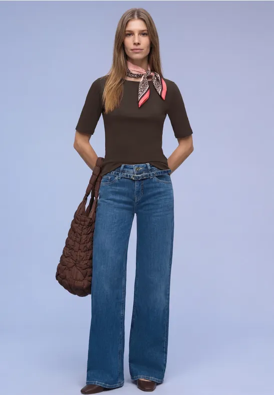 T-shirt avec détail de boutons espresso brown