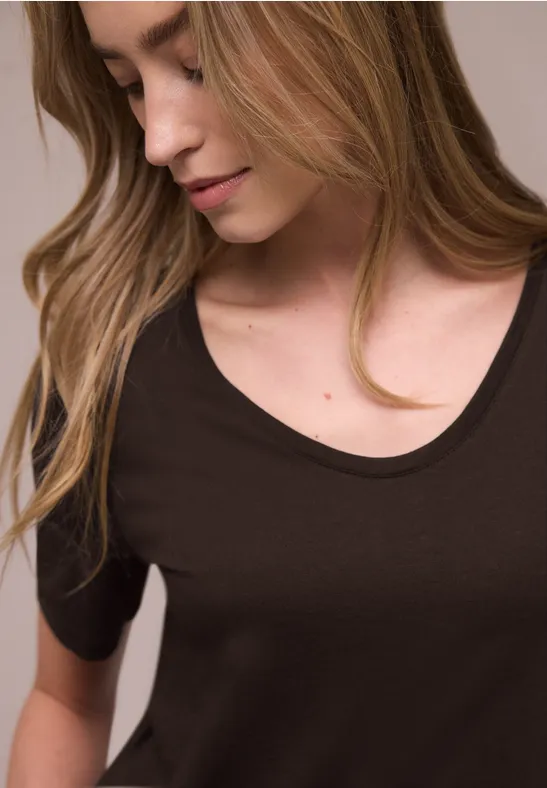 Basic T-Shirt mit V-Neck espresso brown