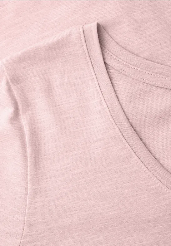 Basic T-Shirt mit V-Neck minimal rose