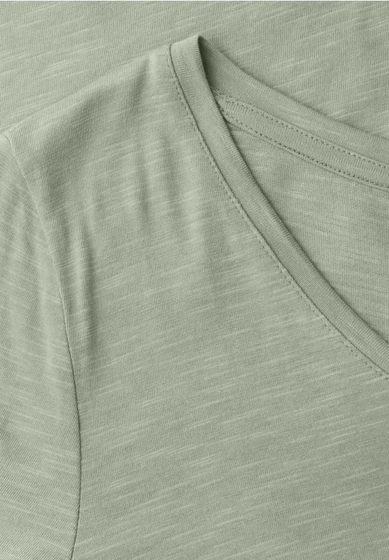 Basic T-Shirt mit V-Neck mint leaf