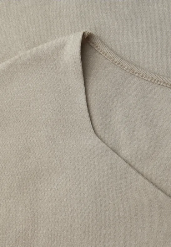 Koszulka bez rękawów z dekoltem z diamencikami timeless beige