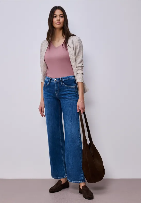 Shirt zonder mouwen met diamanten halslijn clouded blush