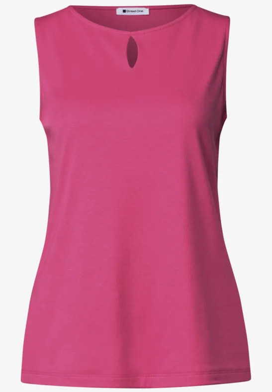 Ärmelloses pinkes Top mit rundem Ausschnitt und kleinem tropfenförmigem Cut-out vorne.