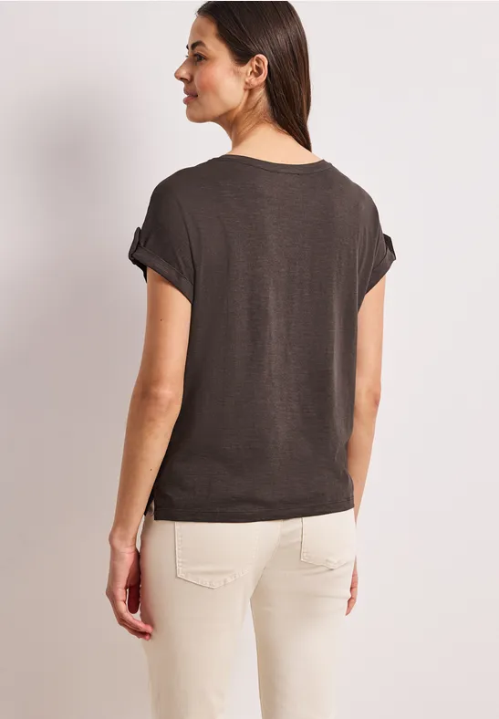 T-Shirt mit Rundhals und Knopfdetails espresso brown