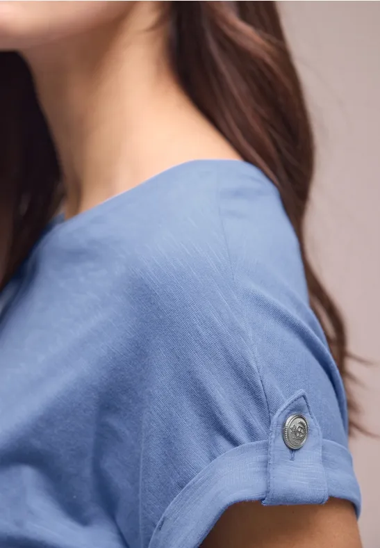 T-Shirt mit Rundhals und Knopfdetails drift blue