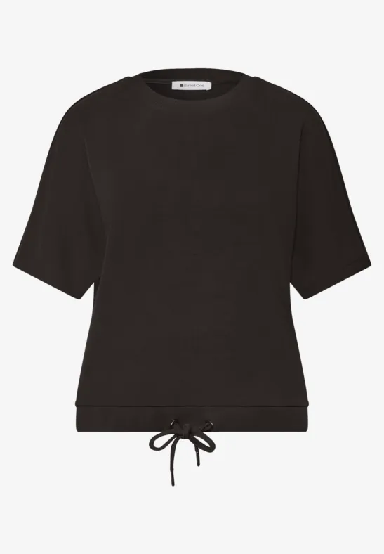 Schwarzes T-Shirt mit Rundhalsausschnitt, kurzen Ärmeln und Kordelzug am Saum.