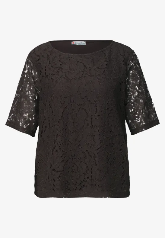 Schwarze Spitzenbluse mit halblangen Ärmeln und rundem Ausschnitt.