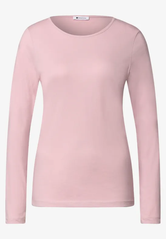 Schlichtes rosa Langarmshirt mit Rundhalsausschnitt.