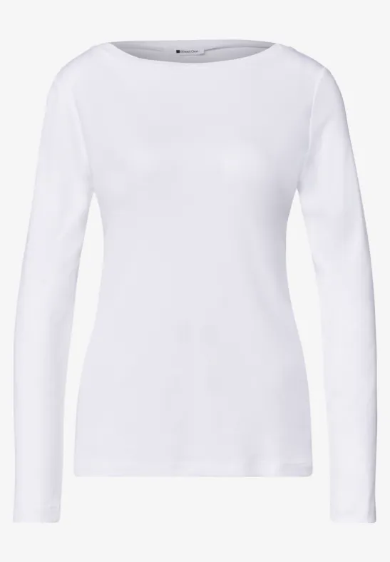 Ein schlichtes langärmliges weißes Damen-Shirt mit Rundhalsausschnitt.