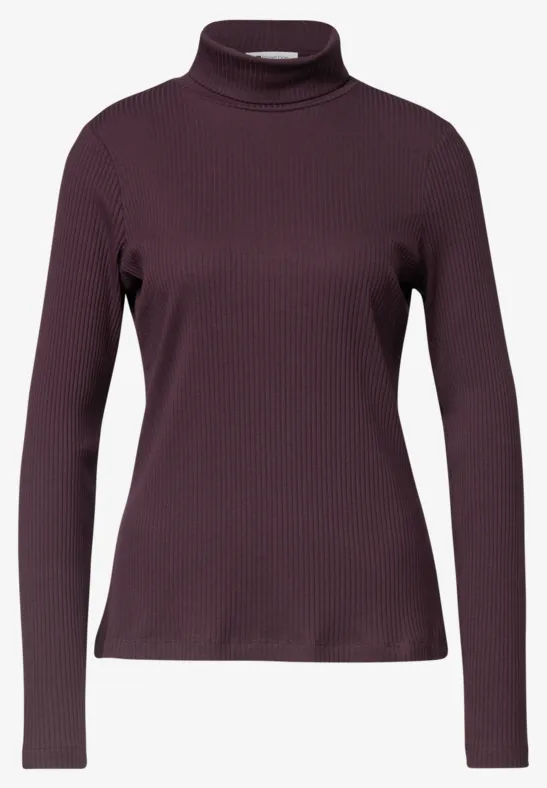 Dunkelviolettes, langärmeliges, figurbetontes Rollkragen-Shirt mit feiner Rippenstruktur.