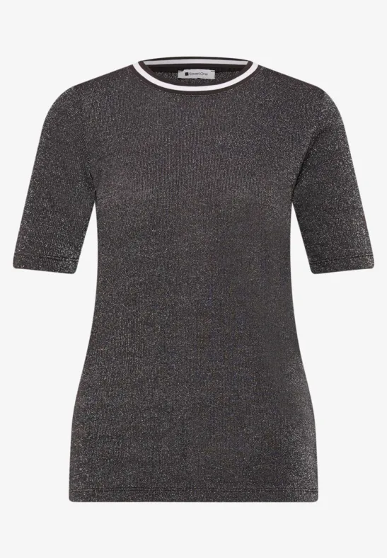 Zwarte, licht glinsterende dames T-shirt met korte mouwen en ronde hals.