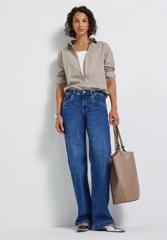 Blouse d'affaires rayée light mocha beige