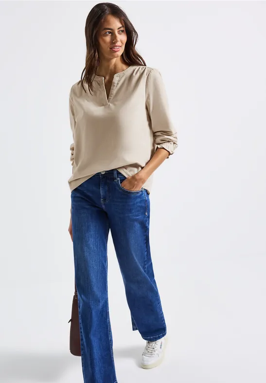 Blouse en velours côtelé avec détails à volants malted beige