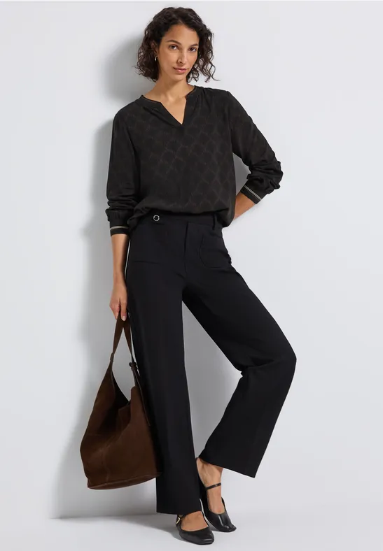 Split Neck Bluse mit Tape Black