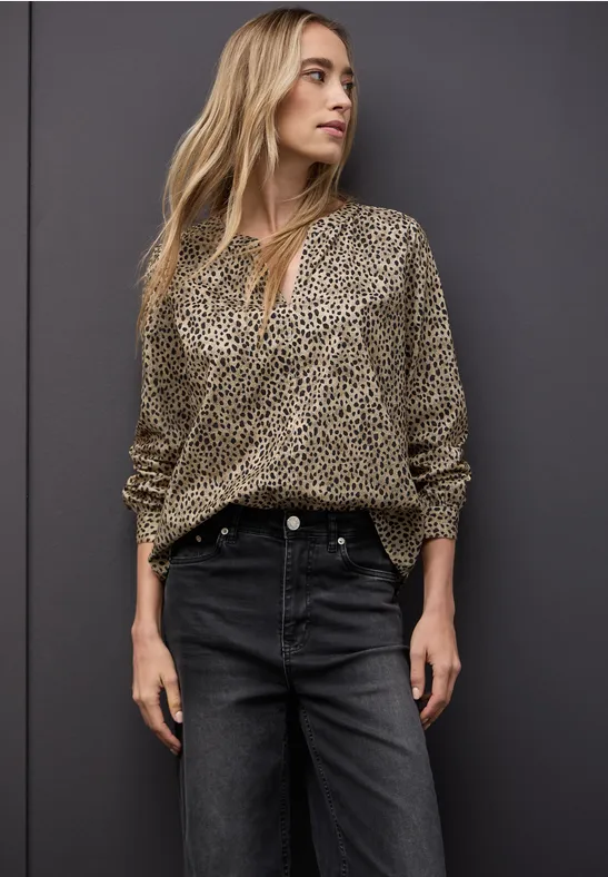 Cordbluse im Leo-Look sanded beige