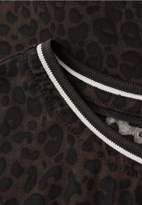 Leo blouse met taping details darkest brown
