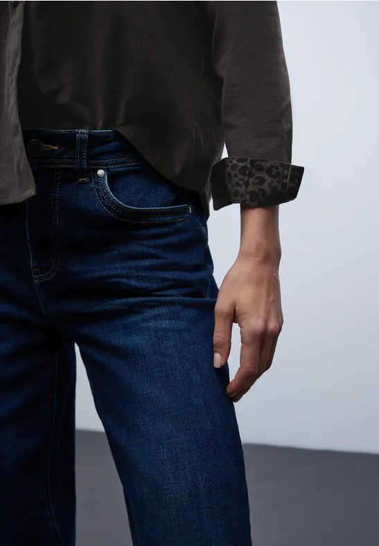 Cordbluse mit Tapedetails darkest brown