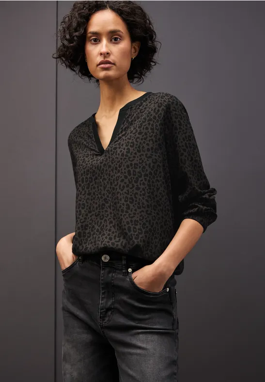 Leo Split Neck Bluse darkest brown