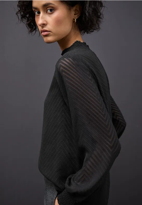 Smok-Detail Chiffon-Bluse Black