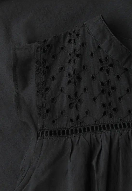 Blousetop met gespleten hals en shiffley-details Black