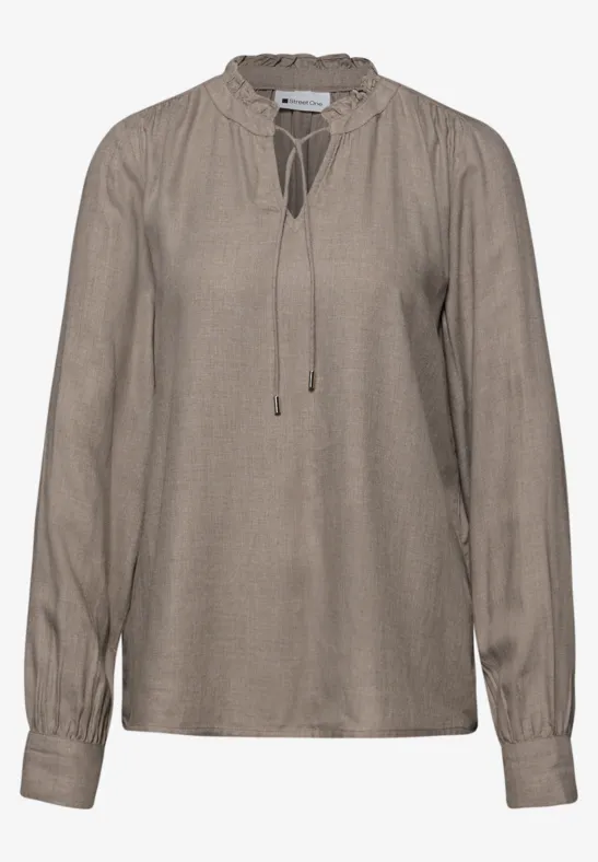 Bluzka koszulowa z falbanką light terra mocha mel.