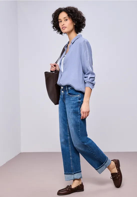 Chemisier avec détails de taille bonnet blue mel.