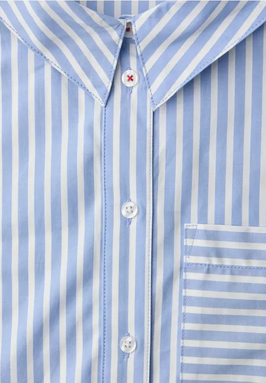 Bluse mit Hemdkragen und  Backprint original blue