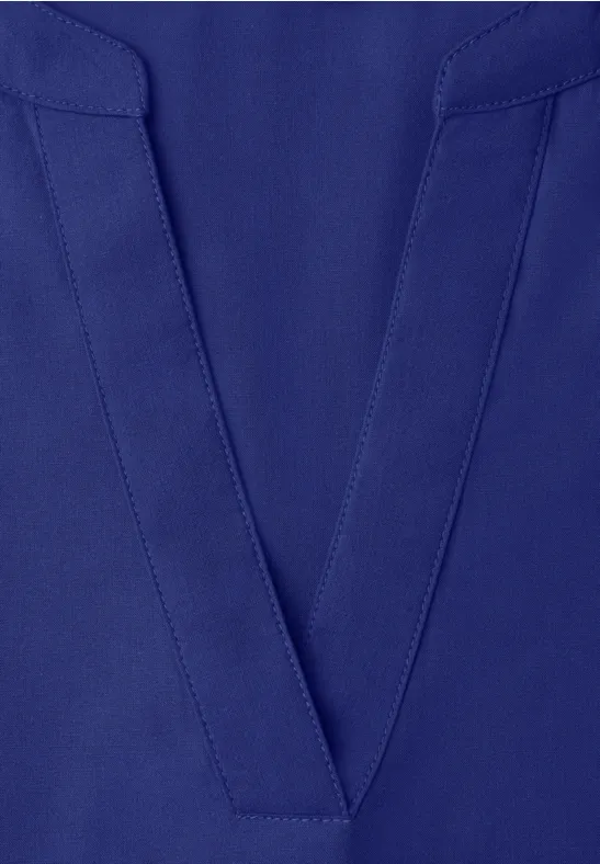 Bluse mit Split Neck und Turn-Up amparo blue