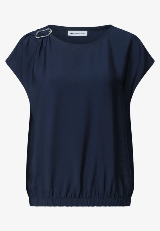 Dunkelblaues Damen-Shirt mit Deko-Ring an der Schulter und elastischem Saum
