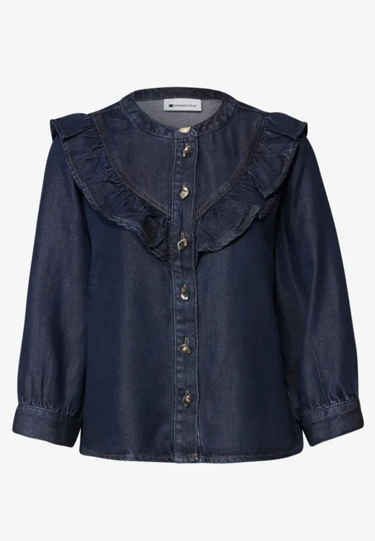 Dunkelblaue Denim-Bluse mit Rüschenkragen, Knopfleiste und langen Ärmeln.