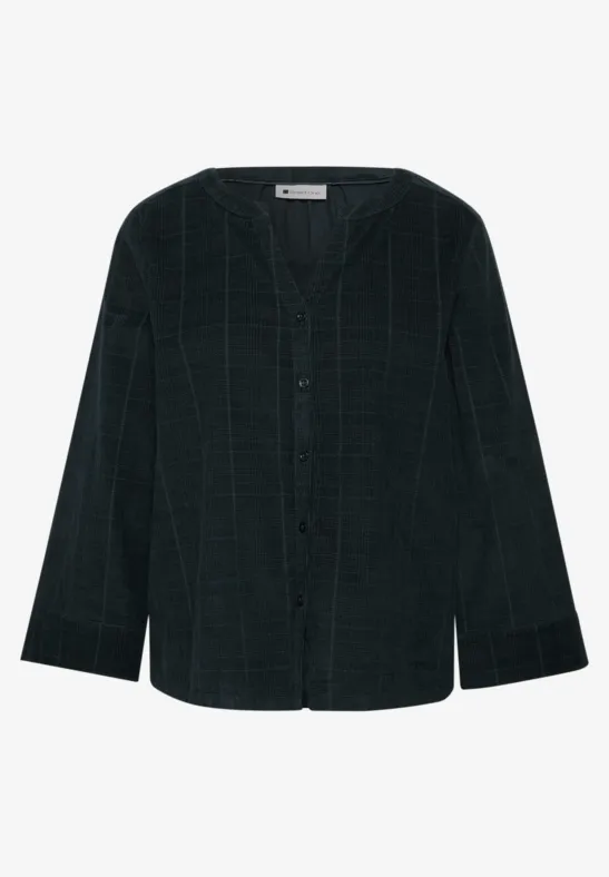 Dunkelgrüne, kariert gemusterte Hemdjacke mit Knopfleiste und Rundhalsausschnitt.
