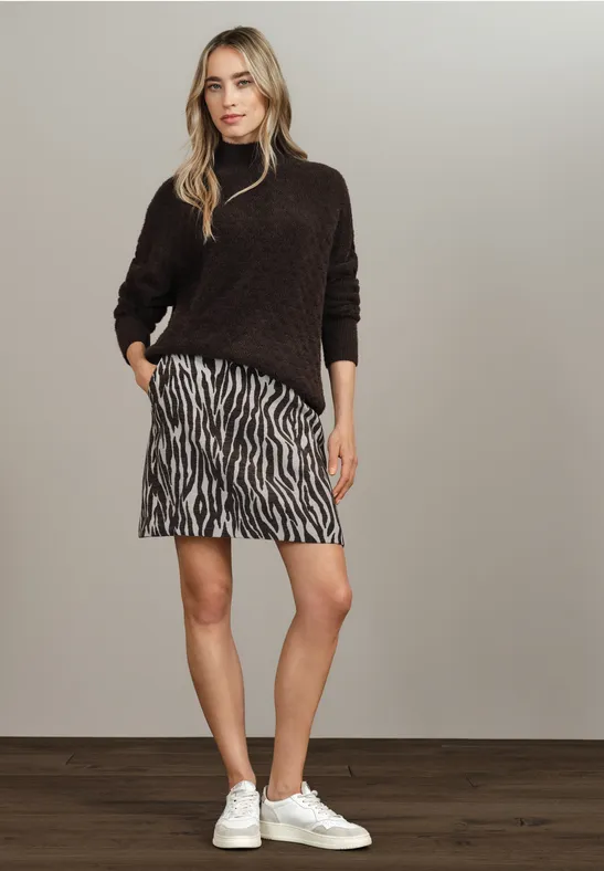 Zebra Jacquard Rock deep roast brown