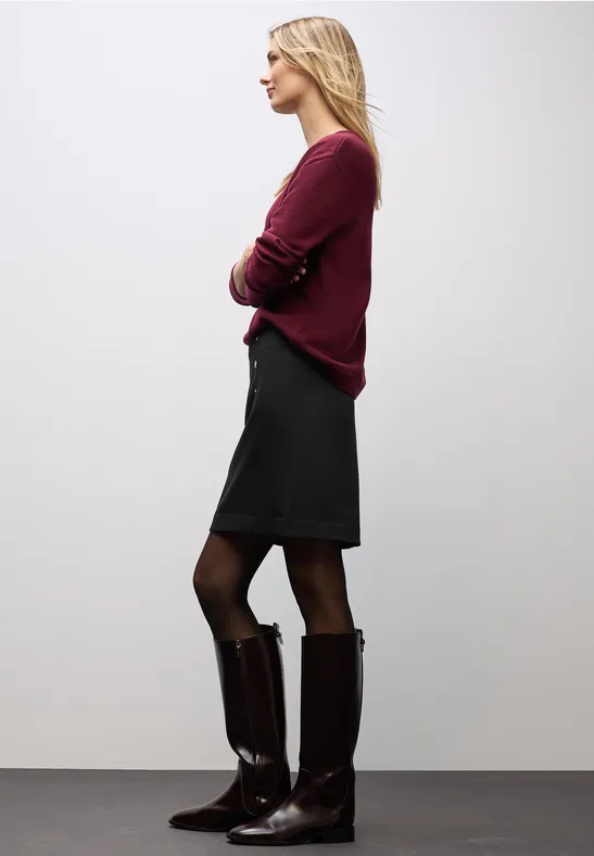 Rock mit Knopfdetail Black