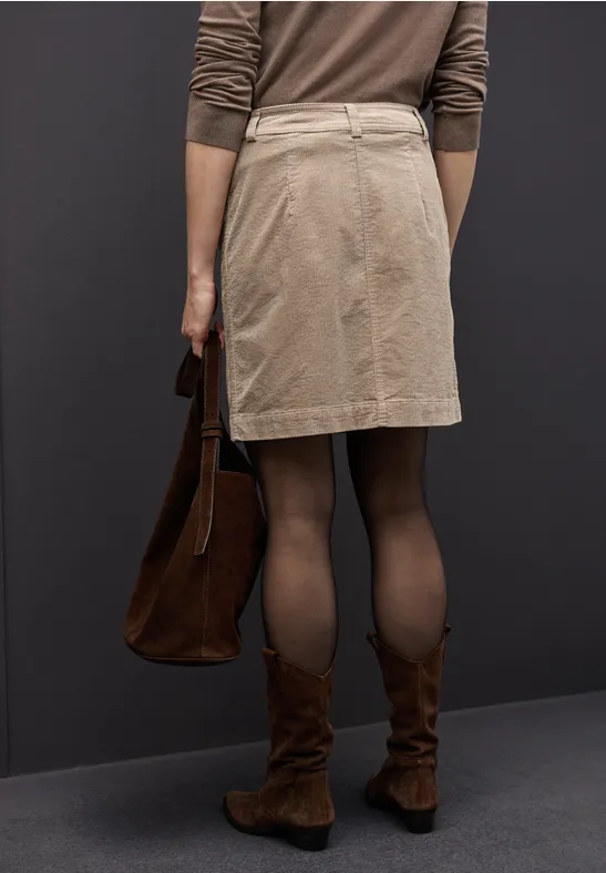 Cordrock mit Knopfleiste flowing beige