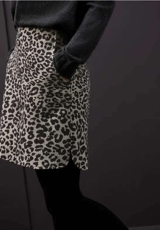 Wełniana spódnica z ćwiekami soft beige