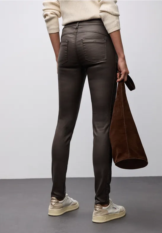 Slim Fit Coated Hose deep roast brown