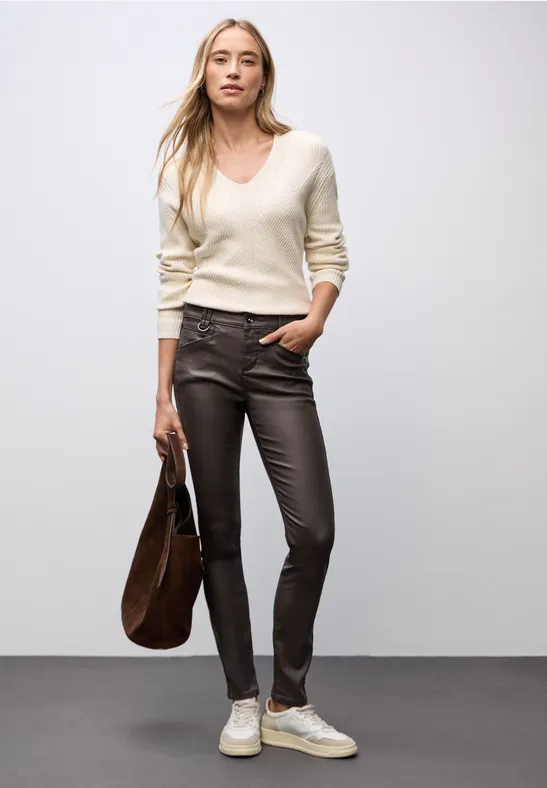 Slim Fit Coated Hose deep roast brown