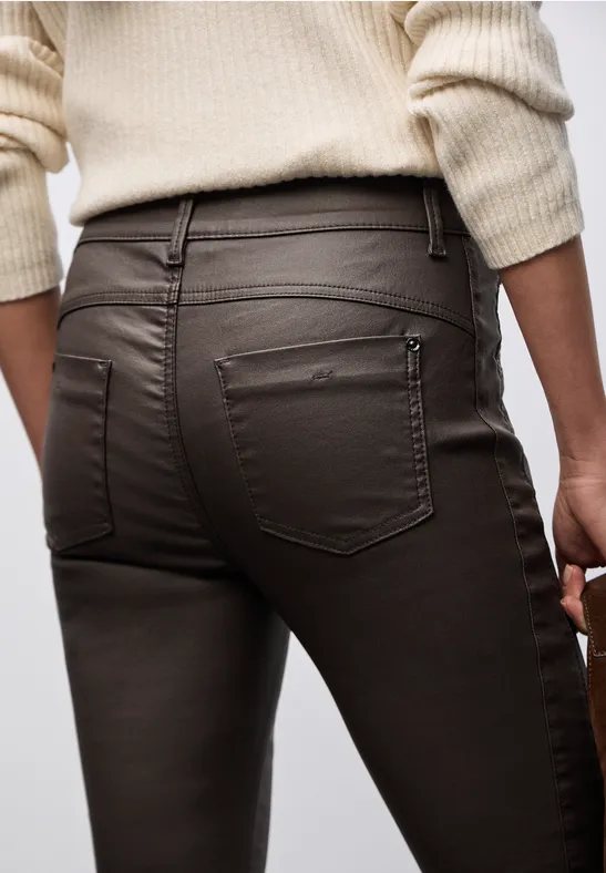 Slim Fit Coated Hose deep roast brown
